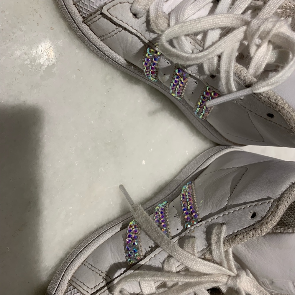 Custom adidas superstar shoes S⭕️LD - Picture 3 of 5